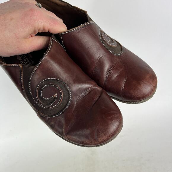 L' Artiste Spring Step Comfort Shoes Women's 7 Burgundy Leather Slip On Casual - Picture 9 of 12